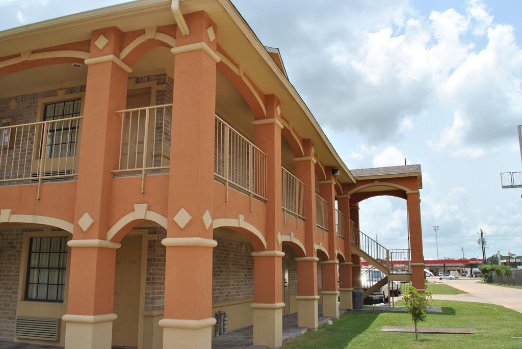 Executive Inn Brookshire Extérieur photo